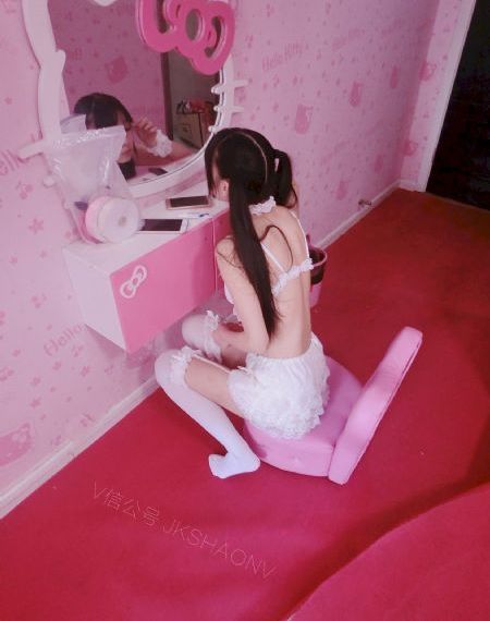 两个人免费视频高清播放_蓝光超清在线观看