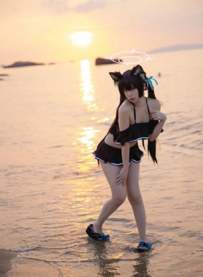 绝色美妇_高清无删减在线观看